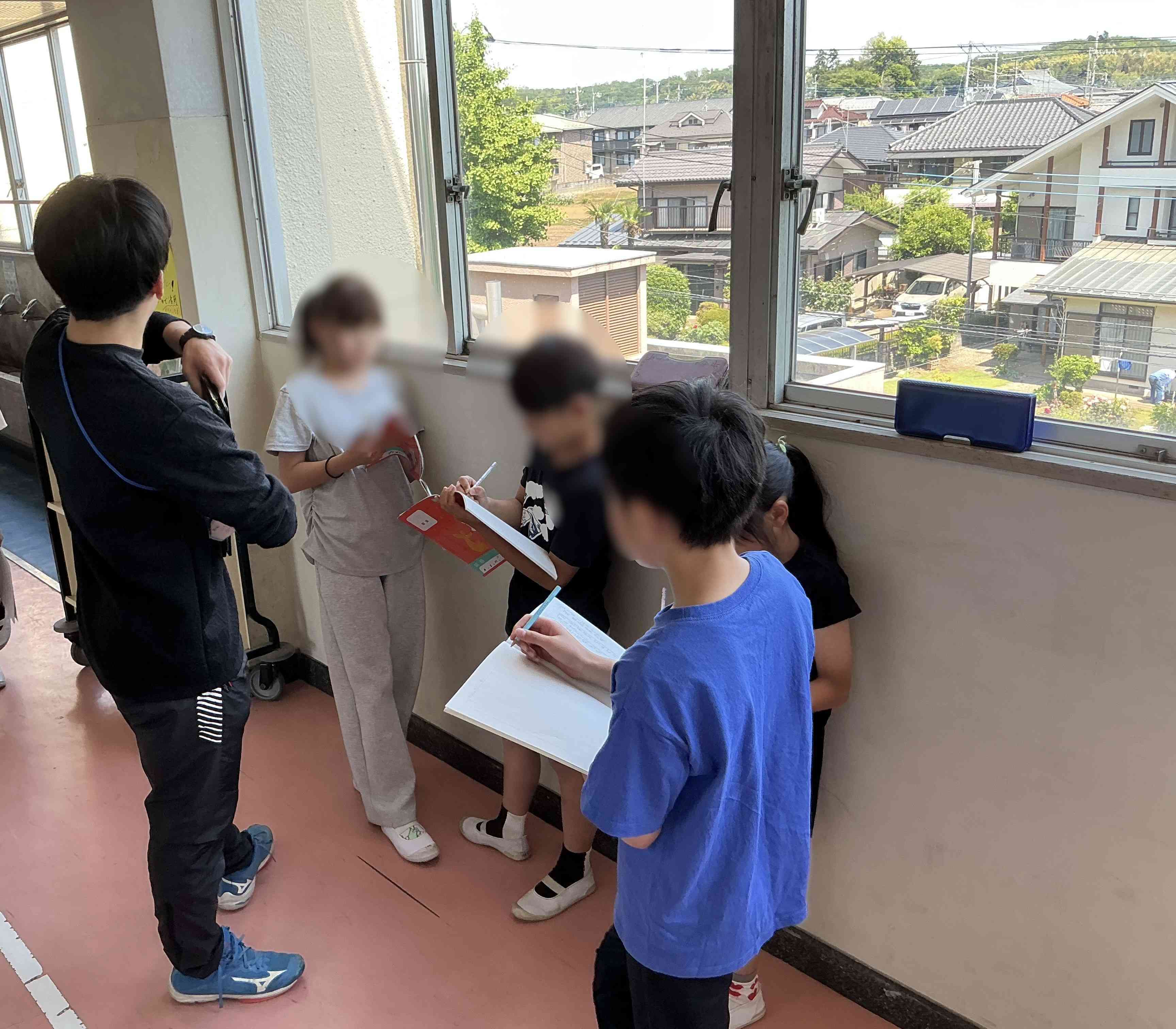 5